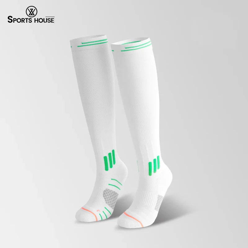 EliteLift Women Compression Socks offering graduated compression, breathable fabric, and cushioned soles for improved circulation and all-day comfort