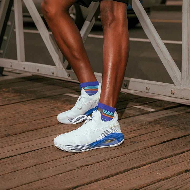 EliteRun Breathable Socks made with moisture-wicking fabric and ventilation zones to keep feet cool, dry, and comfortable during running and workouts.