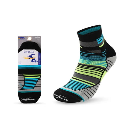 EliteRun Breathable Socks made with moisture-wicking fabric and ventilation zones to keep feet cool, dry, and comfortable during running and workouts.